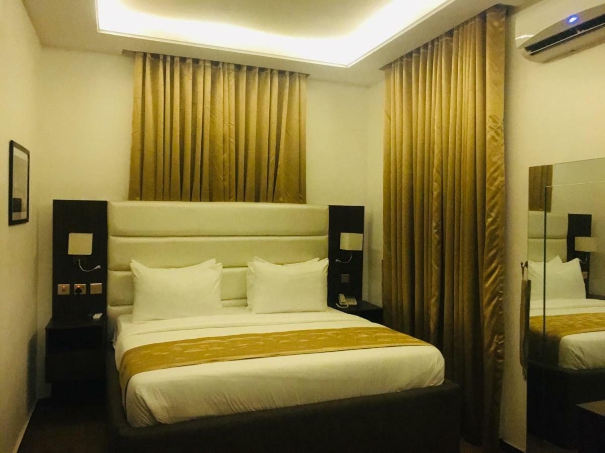 Luxevilla 42 Lekki Buitenkant foto