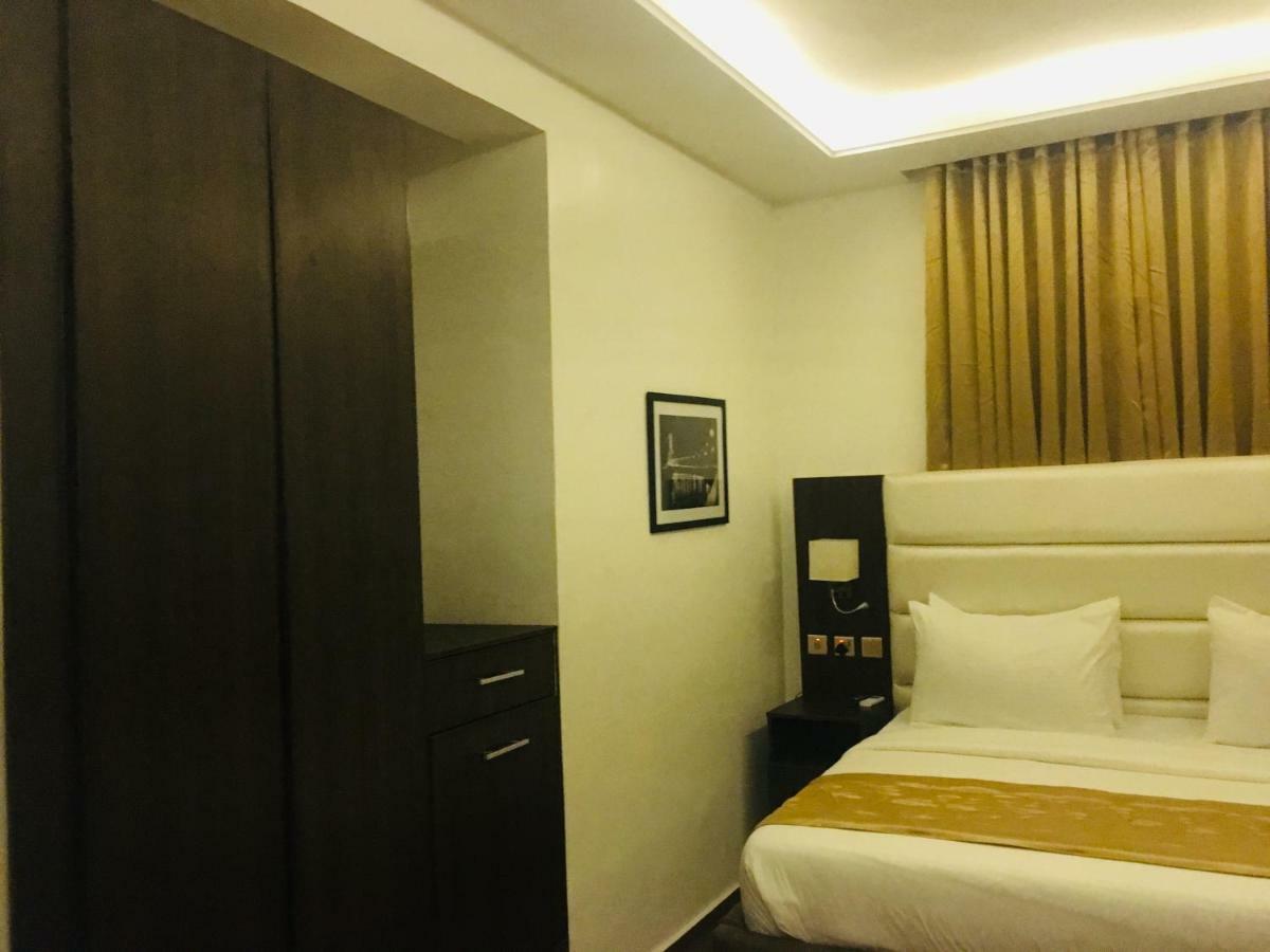 Luxevilla 42 Lekki Buitenkant foto