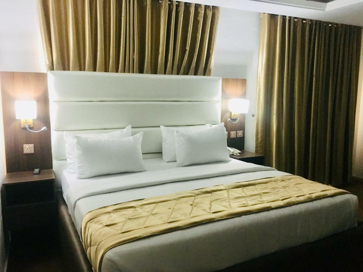 Luxevilla 42 Lekki Buitenkant foto
