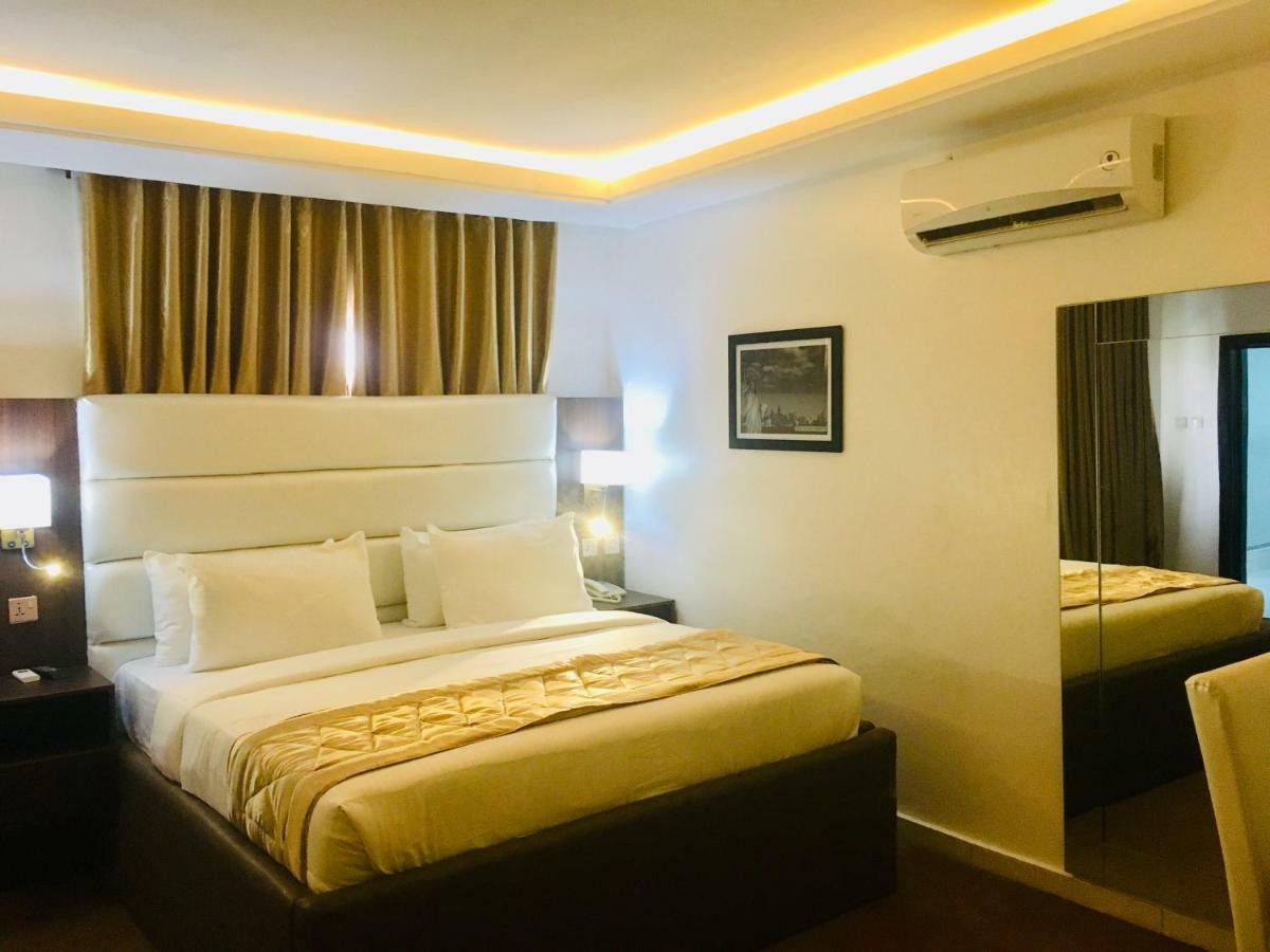 Luxevilla 42 Lekki Buitenkant foto